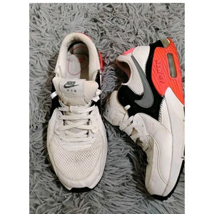 Nike Womens Air Max Excee Womens Size 7.5 White Sneakers CD5432-100